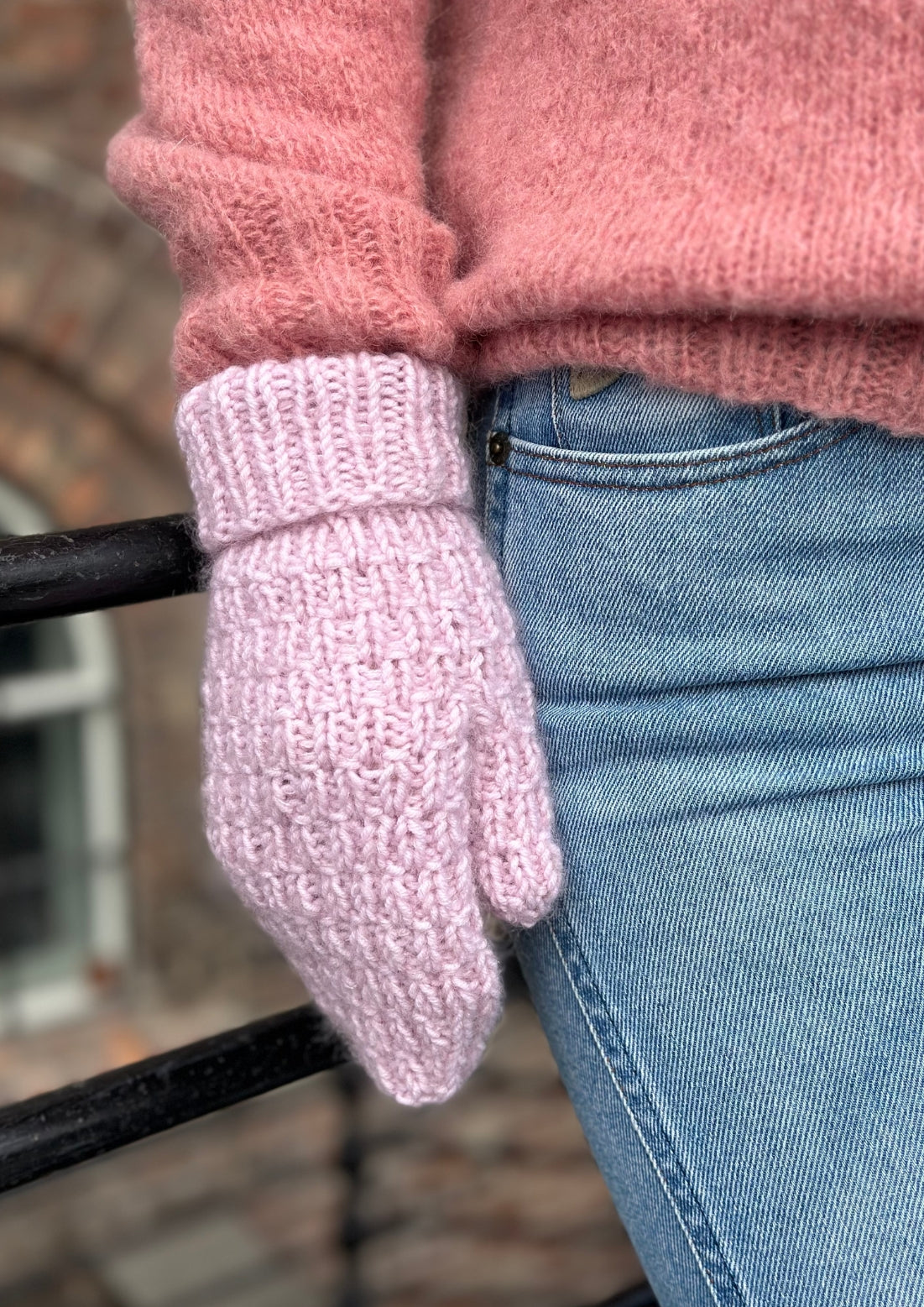 Audrey Mittens